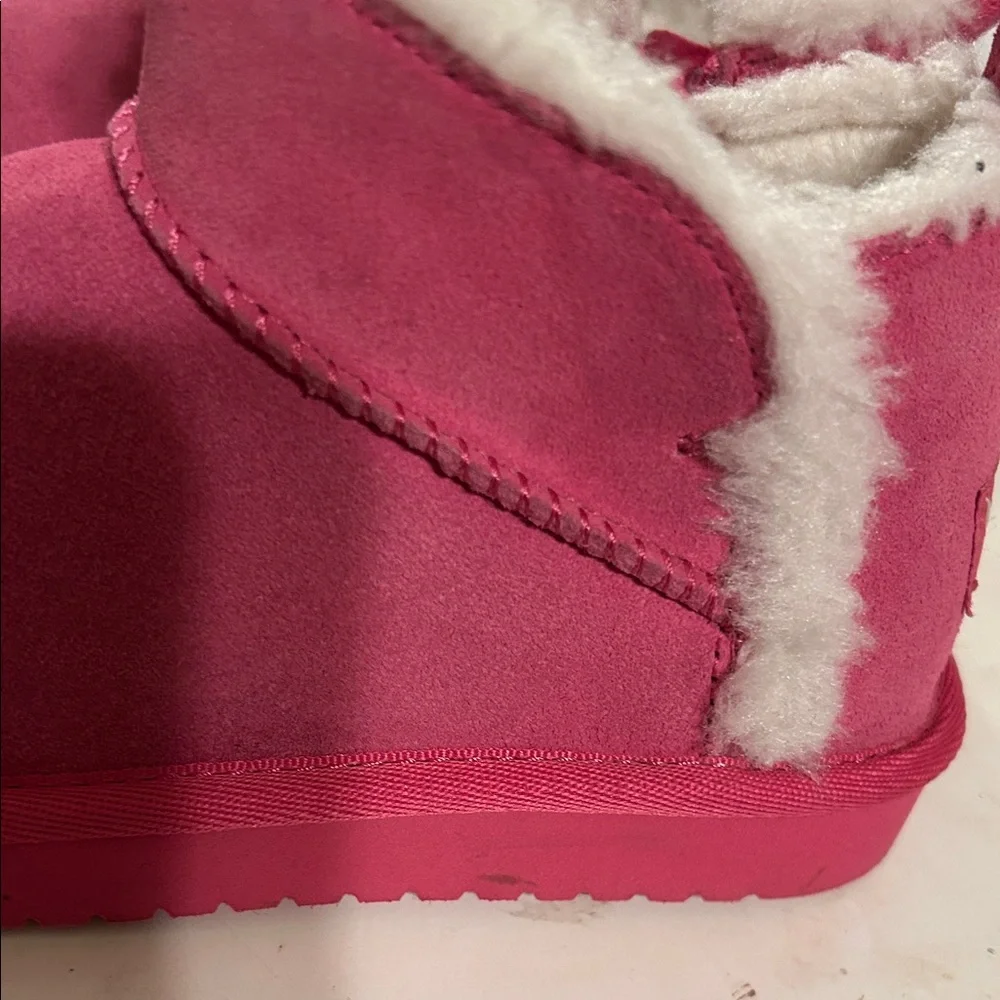 KOOLABURRA By UGG ultra mini pink Cozy Pink Kids Boots size 12 GUC